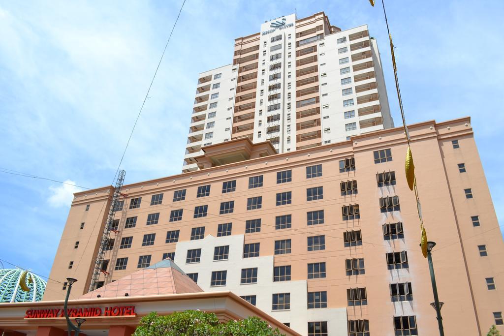 Sunway Resort Hotel Petaling Jaya Exteriör bild Hotel's main building